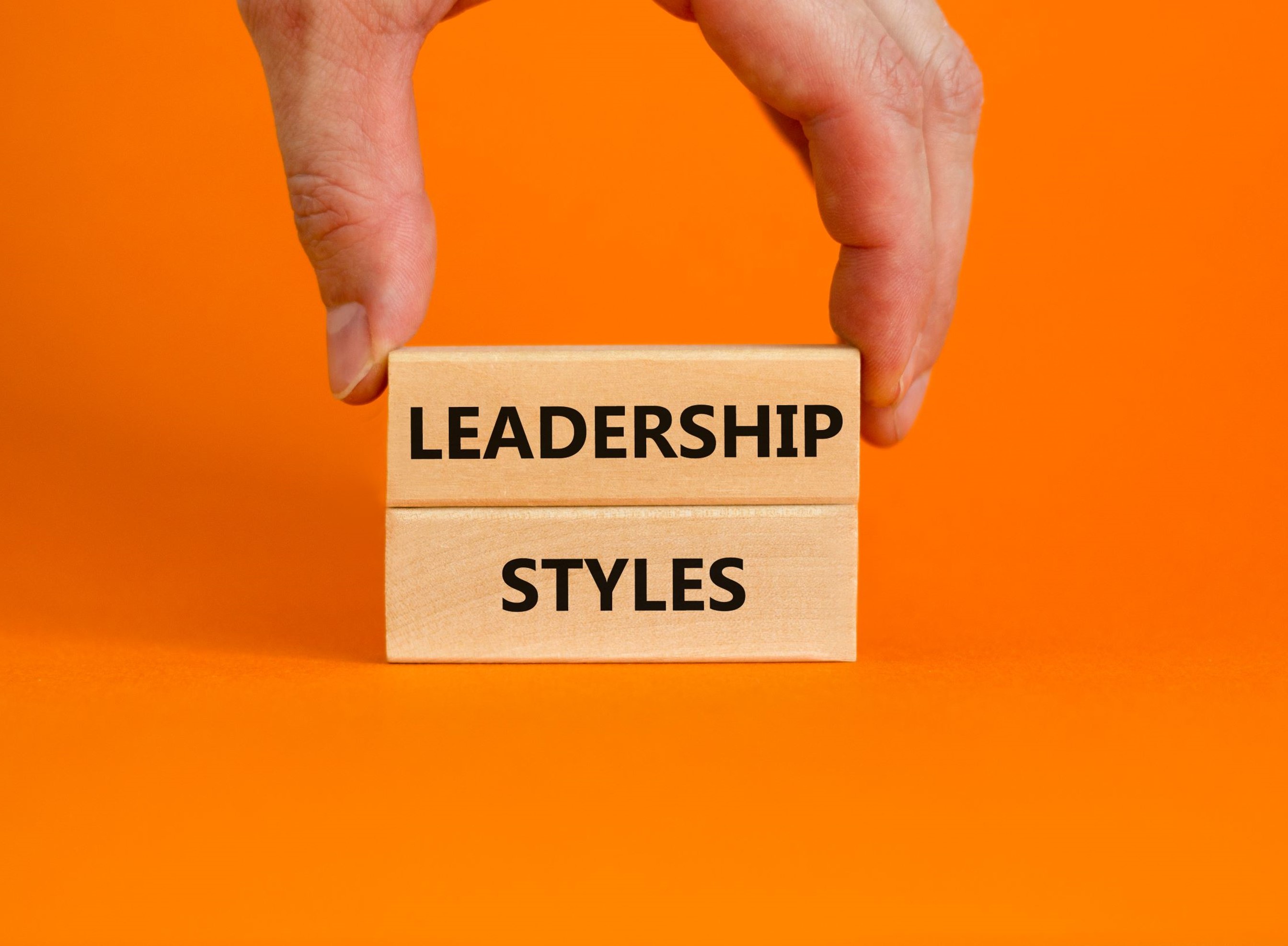 5 Leadership Styles to Influence a Team